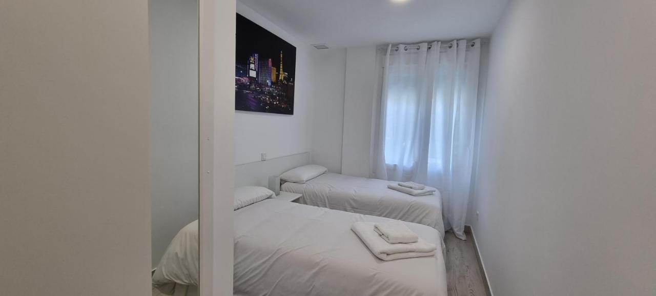 Apartamentos Tanez Santurce A Madrid Extérieur photo