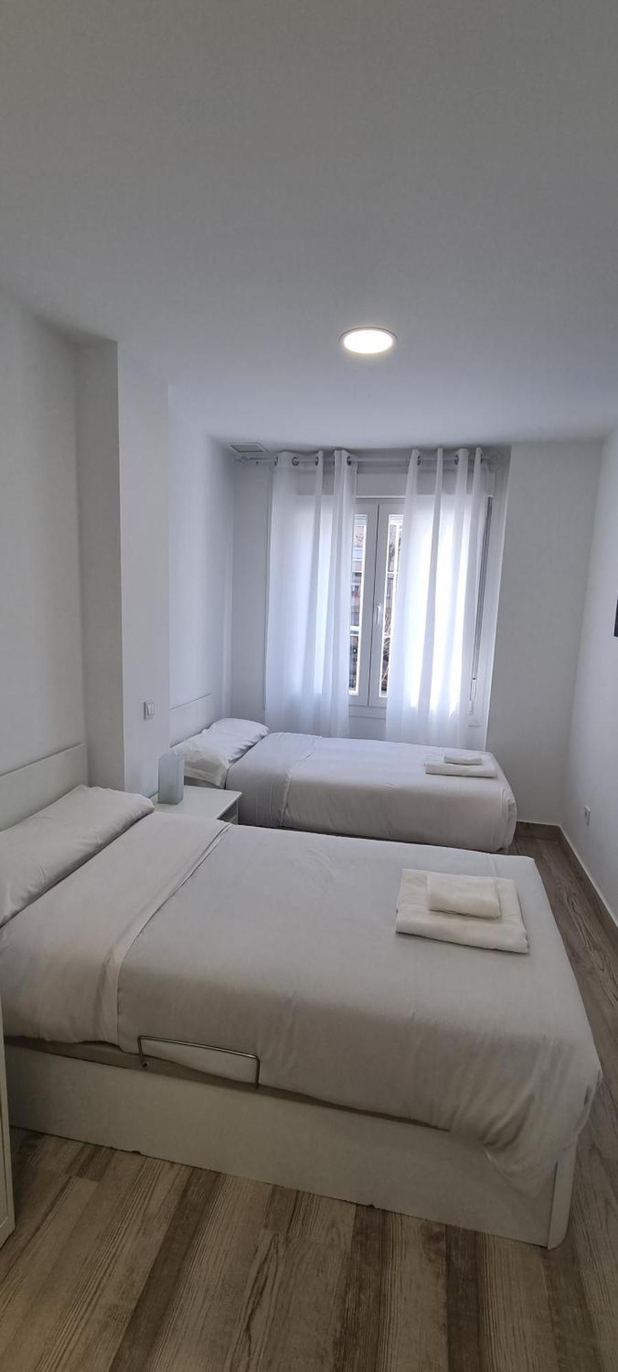 Apartamentos Tanez Santurce A Madrid Extérieur photo